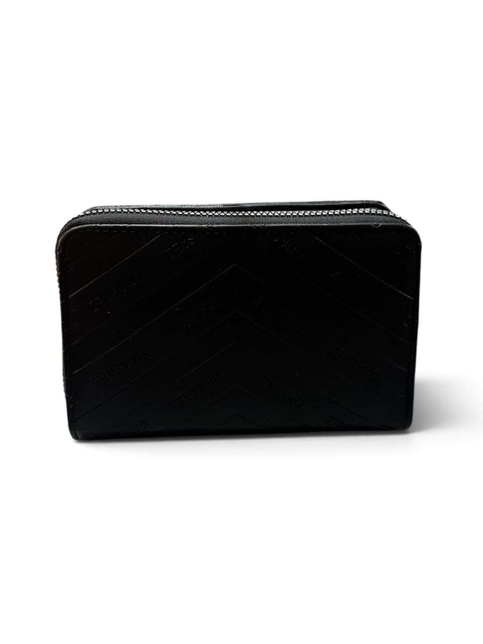 BILLETERA MINI SIMPLE - NEGRO